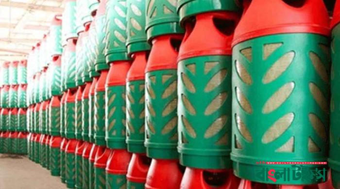 ১২ কেজি এলপিজির দাম কমল