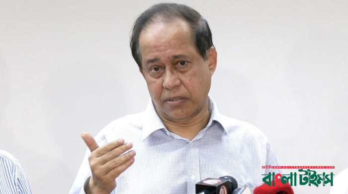 ১৪ ও ১৮ সালের নির্বাচন নিয়ে বিতর্কের চাপে পড়েছি আমরা : সিইসি