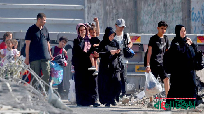 ইসরায়েলের সতর্কবার্তার পর গাজা ছেড়ে পালাচ্ছে মানুষ