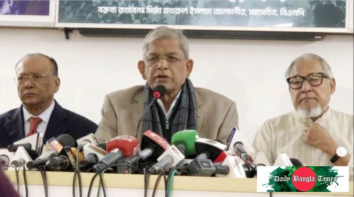 পতন দেখতে পেয়ে অসংলগ্ন কথা বলছেন আ.লীগ নেতারা : মির্জা ফখরুল