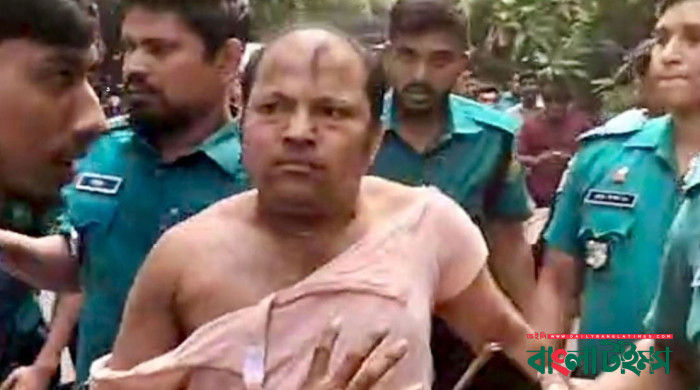 অভিনেতা সিদ্দিককে মারধরের ভিডিও ভাইরাল