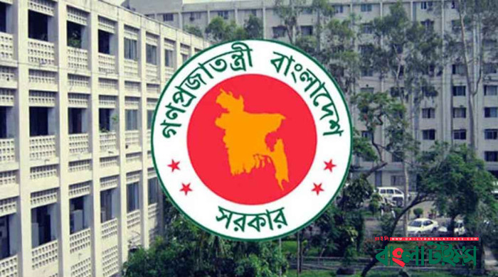 বিতর্কিত নির্বাচনে দায়িত্ব পালন করা ৩৩ ডিসিকে ওএসডি