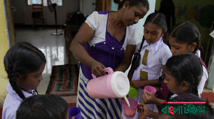 খাবার নেই, স্কুলে যাচ্ছে না শ্রীলঙ্কার শিশুরা