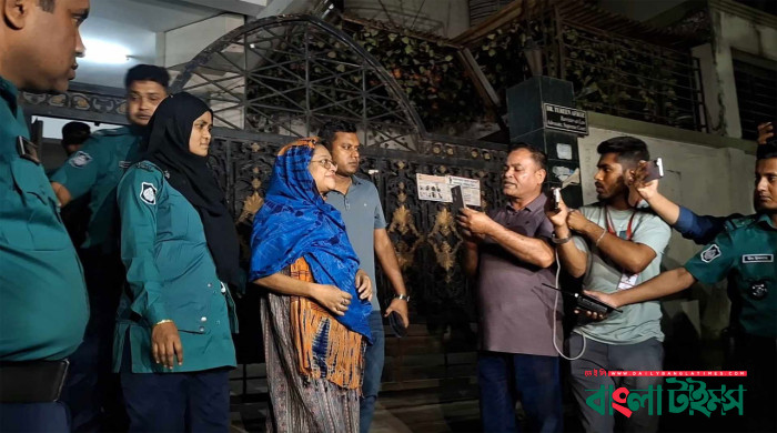 তুরিন আফরোজ গ্রেপ্তার