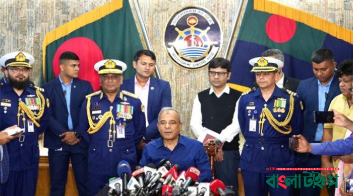 বিশৃঙ্খলা সৃষ্টিকারী সব জনতাকেই নিয়ন্ত্রণ করা হচ্ছে: স্বরাষ্ট্র উপদেষ্টা