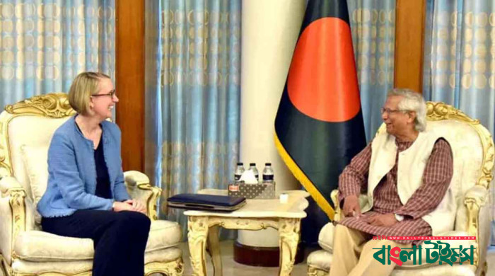 পাচারকৃত অর্থ ফেরাতে যুক্তরাজ্যের সহযোগিতা চান প্রধান উপদেষ্টা