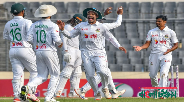 ব্যাটিং ব্যর্থতার পর প্রথম দিনে বাংলাদেশের প্রাপ্তি ৬ উইকেট