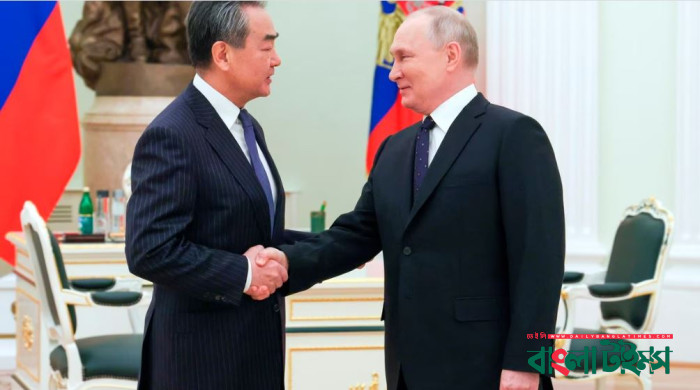 China calls for Russia-Ukraine talks