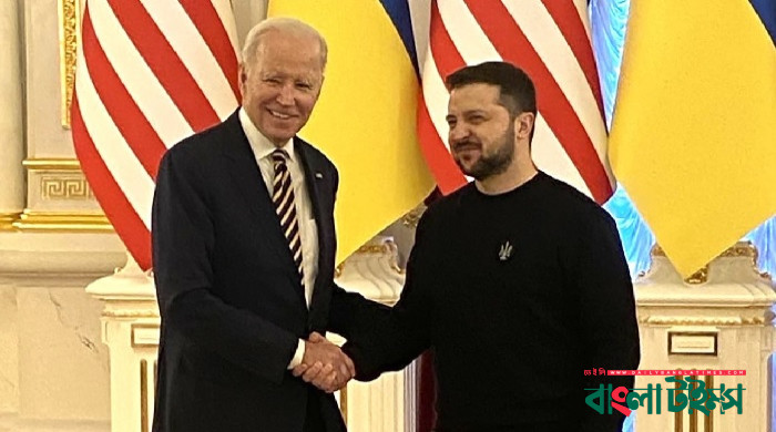 Biden makes surprise visit to Ukraine for first time since war