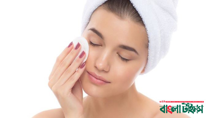 Protect your skin from monsoon woes