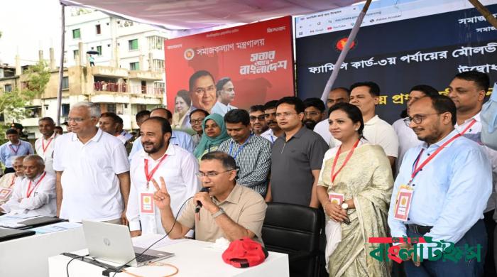 জনগণের অর্থ বিদেশে পাচার হতে দেওয়া হবে না : প্রধানমন্ত্রী