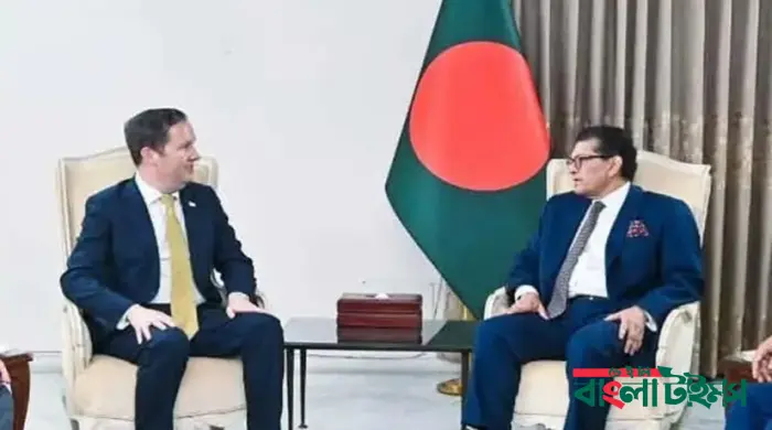 ভ্রমণের জন্য বাংলাদেশ আগের চেয়ে নিরাপদ: মার্কিন দূত