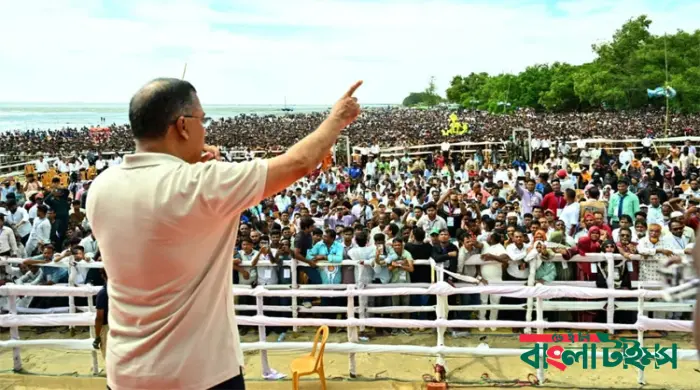 বিভ্রান্তকারীদের ব্যাপারে সতর্ক থাকুন : প্রধানমন্ত্রী