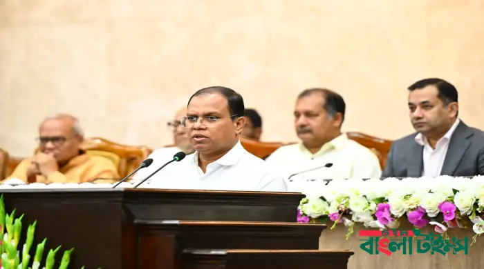 স্বৈরাচারের রেখে যাওয়া ভঙ্গুর দেশে ১৮০ দিন পার করাই সরকারের বড় অর্জন: আতিকুর রহমান রুমন