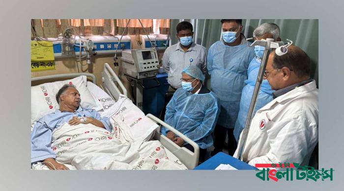 বিদ্যুৎমন্ত্রীকে দেখতে হাসপাতালে রাষ্ট্রপতি