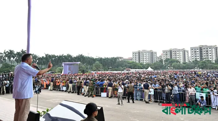 আসুন এবার রাষ্ট্রকে আমরা পুনর্গঠন করি : প্রধানমন্ত্রী